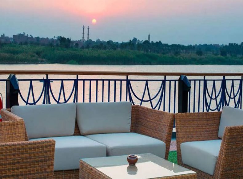 5 Tage Amwaj Living Stone Nilkreuzfahrt von Luxor nach Assuan