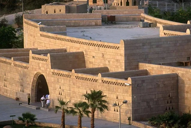 10 Tage Premium-Ägyptenreise: Kairo, Nilkreuzfahrt, Abu Simbel & Rotes Meer