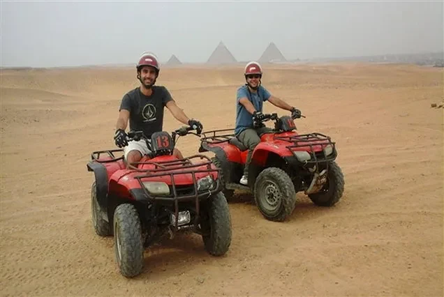 Quad-Tour bei den Pyramiden von Gizeh