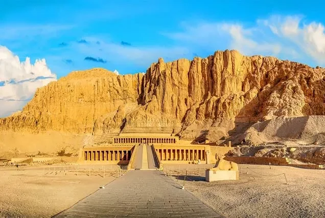 Von Kairo ins Tal der Könige – Luxor-Tagestour
