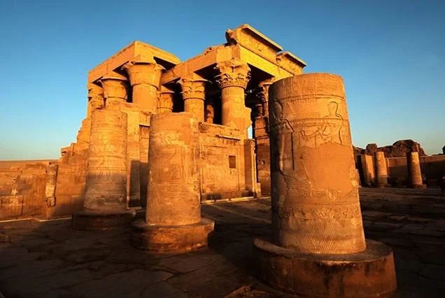 10 Tage Luxusreise: Kairo, Nilkreuzfahrt & Abu Simbel