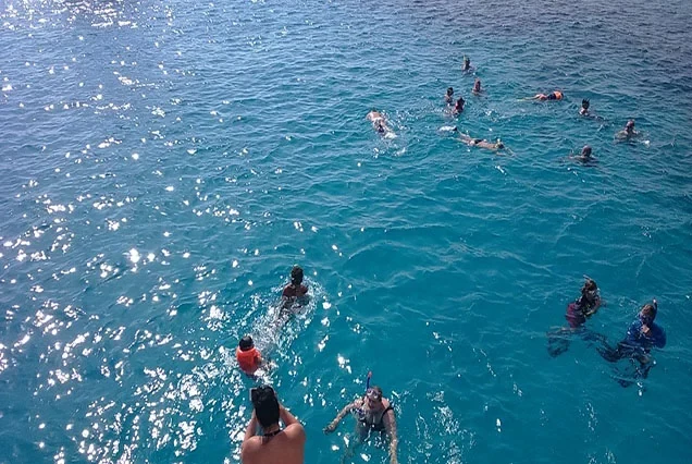 Privater Bootsausflug zu den Hamata-Inseln ab Marsa Alam mit Schnorcheln