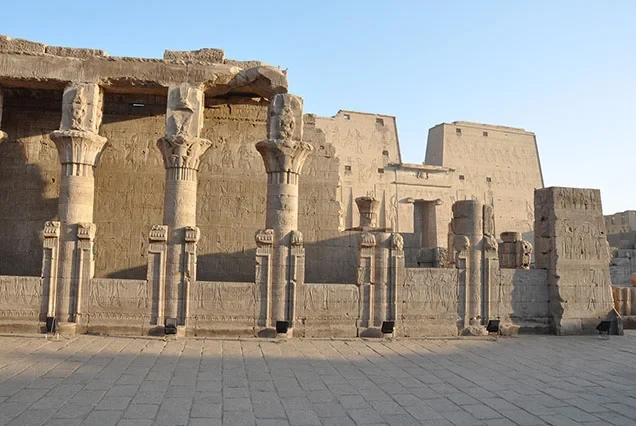 4 Tage Luxor, Edfu, Kom Ombo, Assuan & Abu Simbel