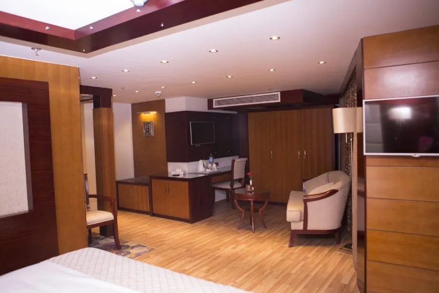 5 Tage Blue Shadow Nilkreuzfahrt von Luxor nach Assuan