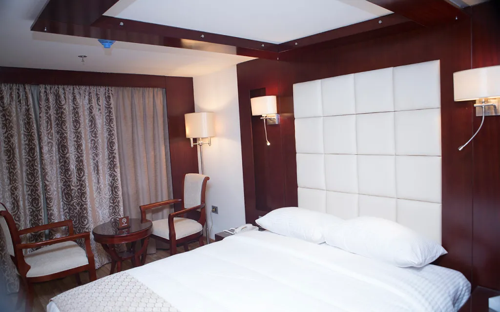 5 Tage Blue Shadow Nilkreuzfahrt von Luxor nach Assuan