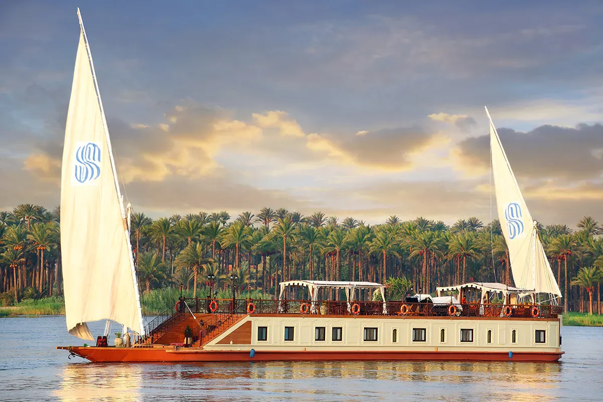 4 Tage Amoura Dahabiya von Assuan nach Luxor