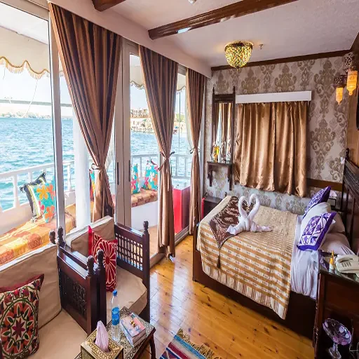 4 Tage Amoura Dahabiya von Assuan nach Luxor