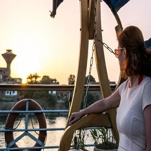 4 Tage Luxus-Nilkreuzfahrt mit Abu Simbel und Heißluftballonfahrt