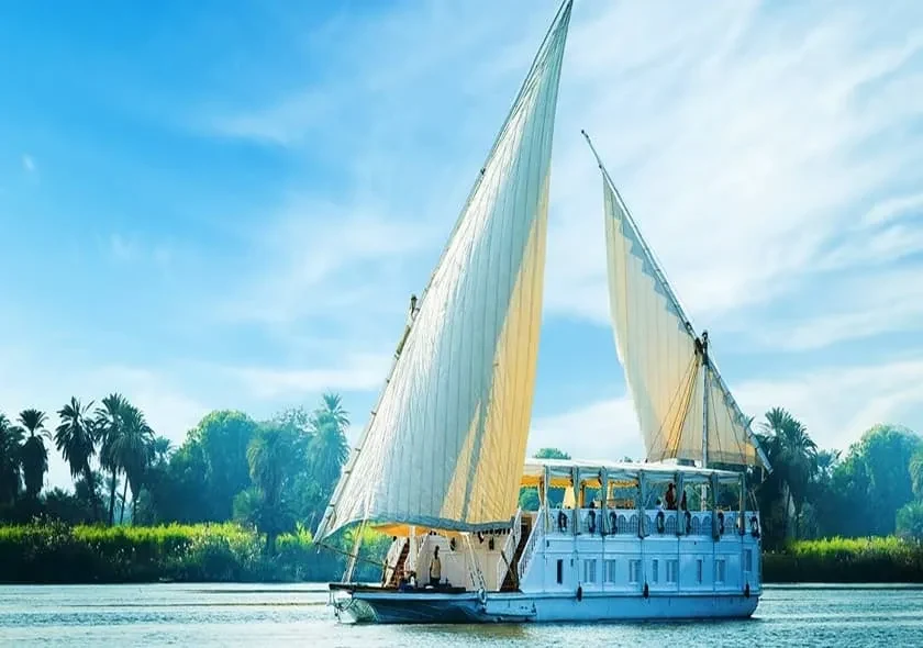 4 Tage Nilkreuzfahrt ab Kairo mit Inlandsflügen
