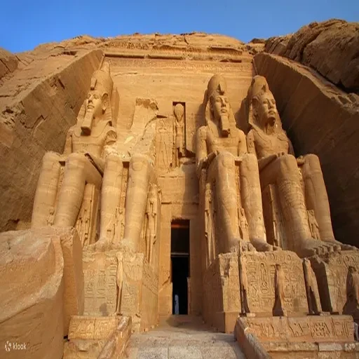 Private 8-Stunden-Bustour von Assuan nach Abu Simbel