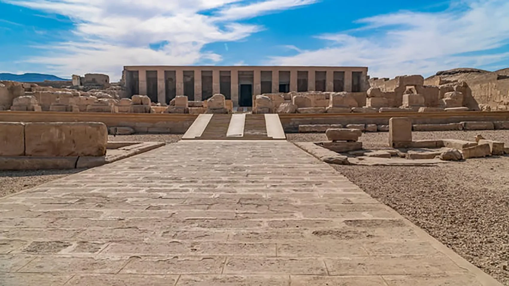 Private Ganztagestour zu Dendera und Abydos ab Luxor