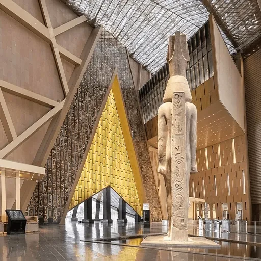 Exklusive VIP-Tour durch das Große Ägyptische Museum – privates Luxuserlebnis