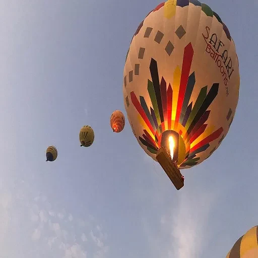Private Heißluftballonfahrt mit Tal der Könige und Westufer von Luxor