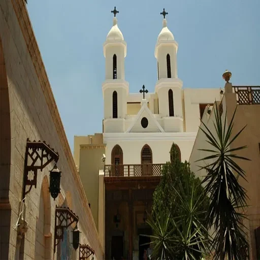 12 Tage Hurghada-Pauschalurlaub mit Nilkreuzfahrt und Alexandria-Ausflug