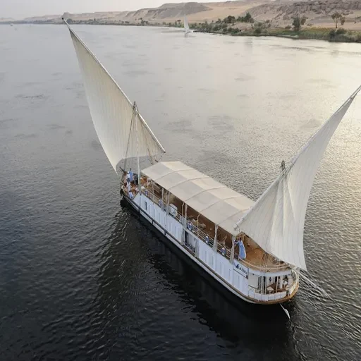 4 Tage Lazuli Luxor Dahabiya von Assuan nach Luxor