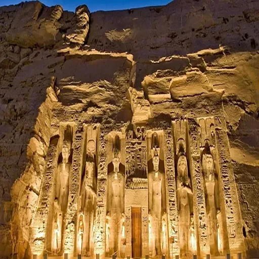 2 Tage Luxor, Assuan und Abu Simbel mit privatem Ägyptologen