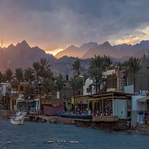 Private Flug-Tagestour von Dahab nach Luxor mit Tal der Könige und Karnak