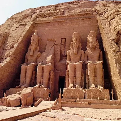Private Tagestour von Luxor nach Abu Simbel mit Reiseleitung