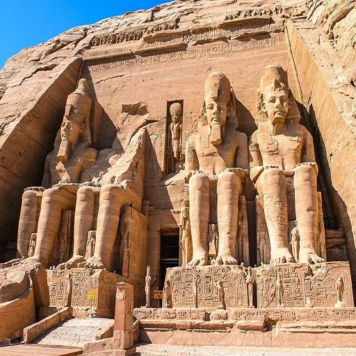 Private Tagestour von Luxor nach Abu Simbel mit Reiseleitung