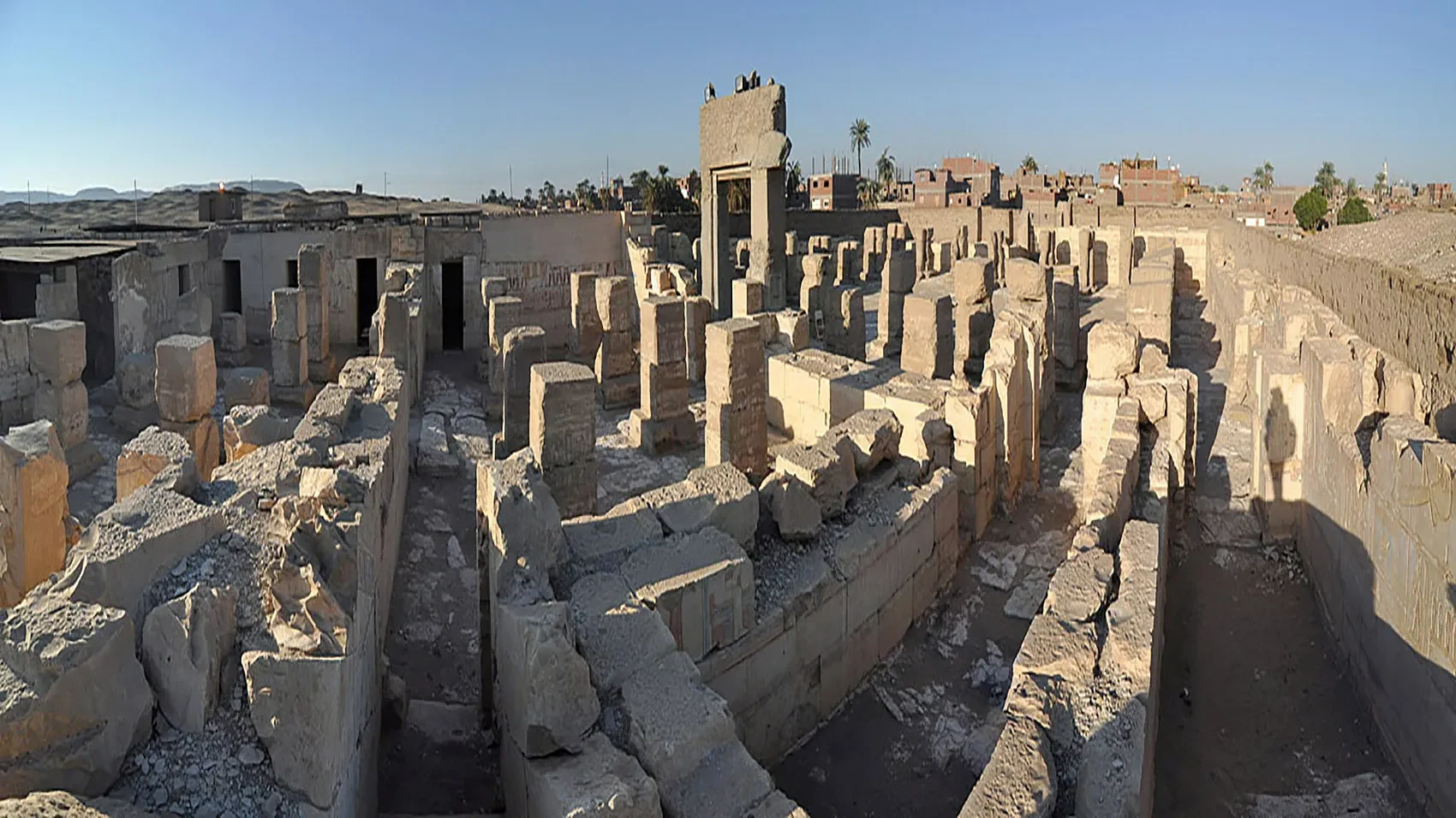 Private Tagestour von Luxor nach Abydos und Dendera