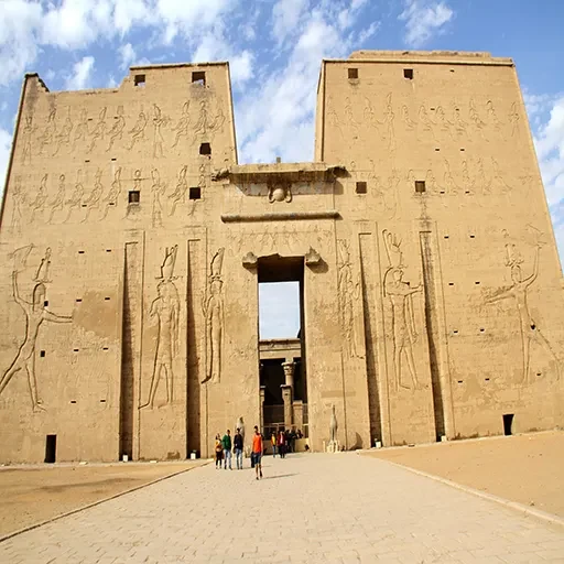 Private Tagestour von Luxor nach Edfu und Kom Ombo