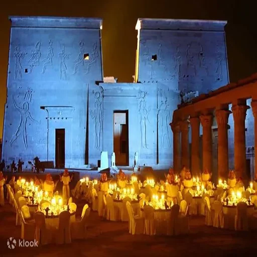 Ton-und-Licht-Show am Philae-Tempel in Assuan