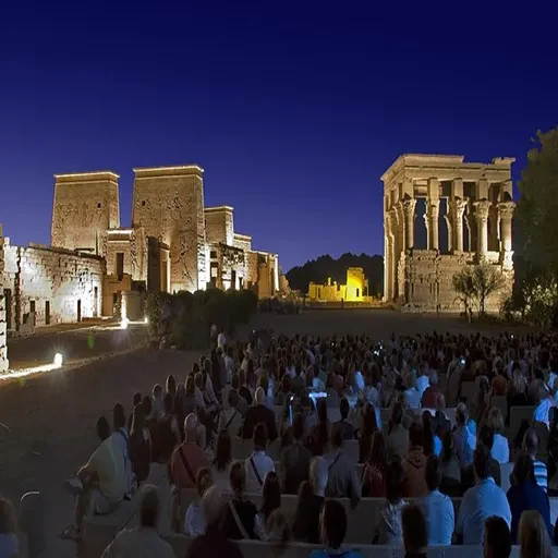Ton-und-Licht-Show am Philae-Tempel in Assuan