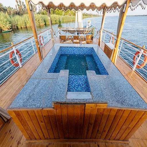 4 Tage Princess Cleopatra Dahabiya von Assuan nach Luxor