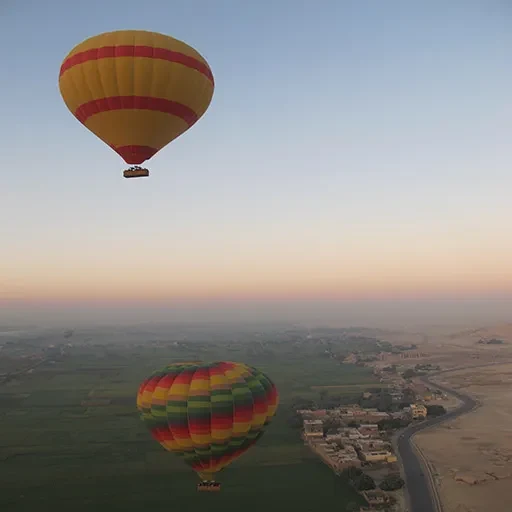 Sonnenaufgang über Luxor – private Heißluftballonfahrt