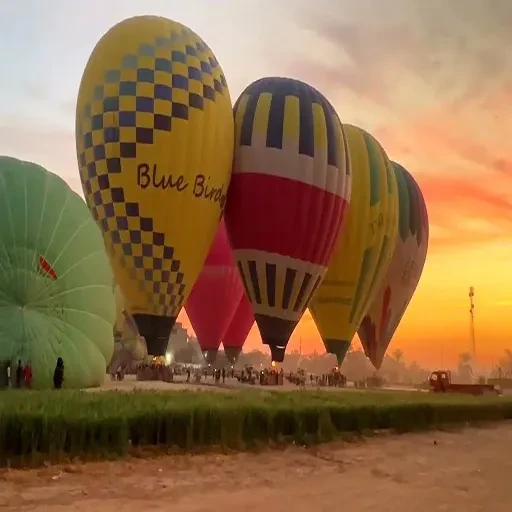 Sonnenaufgang über Luxor – private Heißluftballonfahrt