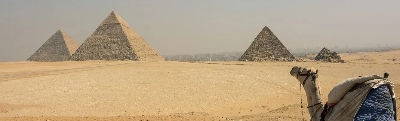 Private Tour zu den Pyramiden von Gizeh ab Kairo – Plateau & Großes Ägyptisches Museum