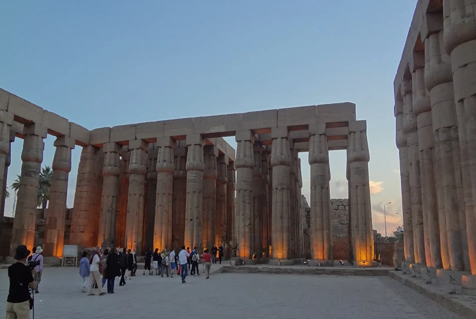 Privattour am Ostufer von Luxor – Karnak & Luxor-Tempel