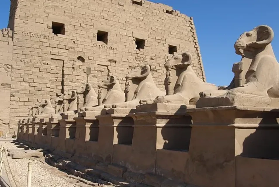 Privattour am Ostufer von Luxor – Karnak & Luxor-Tempel