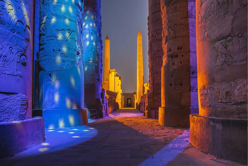 Ton-und-Licht-Show im Karnak-Tempel in Luxor
